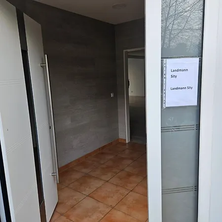 Landmann Country house *